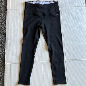 Drawing Fit eperformance pants. NWT.  #1324